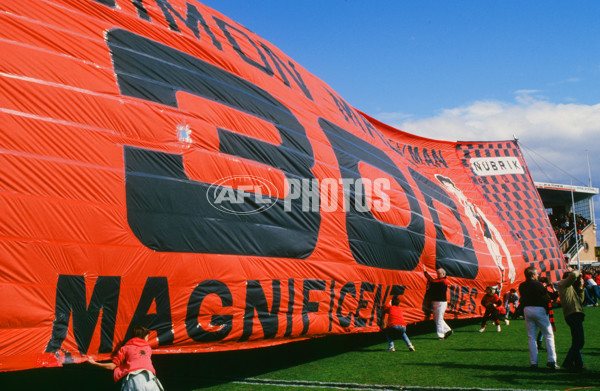 VFL 1988 - Essendon Bombers - 30277