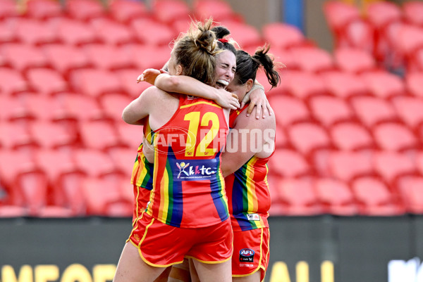 AFLW 2022 Round 04 - Gold Coast v Richmond - A-677280