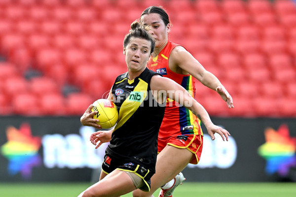 AFLW 2022 Round 04 - Gold Coast v Richmond - A-679074