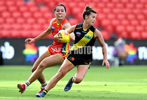 AFLW 2022 Round 04 - Gold Coast v Richmond - A-679326