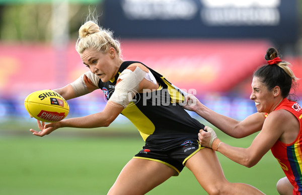 AFLW 2022 Round 04 - Gold Coast v Richmond - A-679330