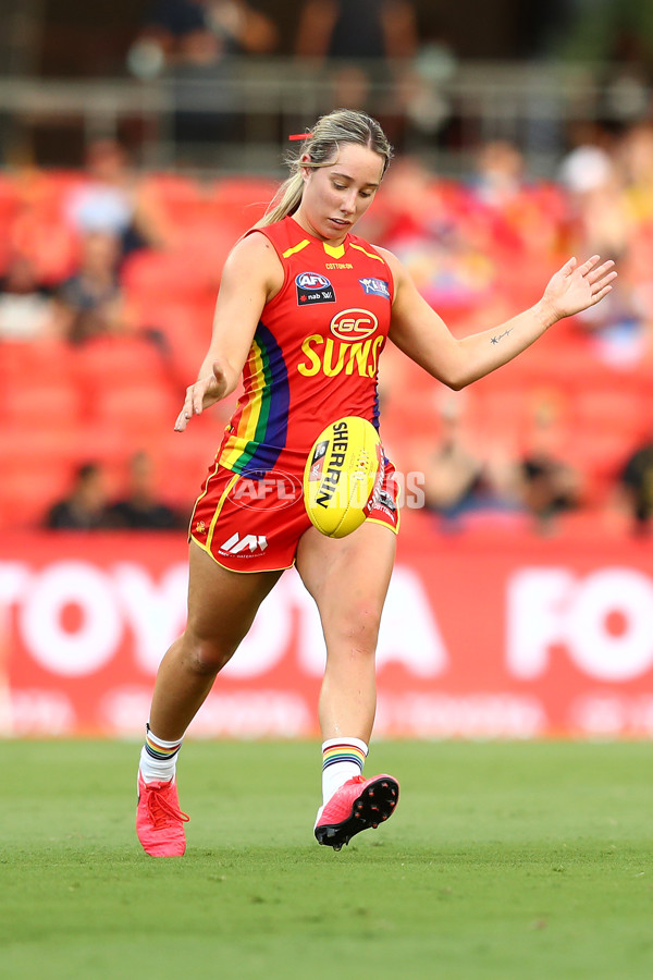 AFLW 2022 Round 04 - Gold Coast v Richmond - A-679331