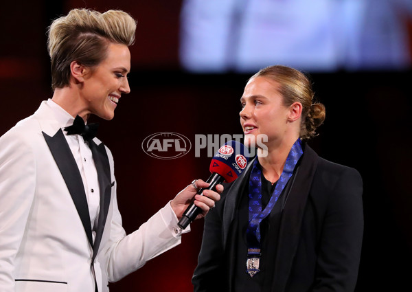 AFLW 2022 Media - The W Awards S7 - A-695000