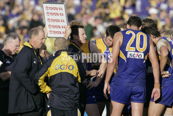 AFL Round 4 - West Coast v Carlton - 5297