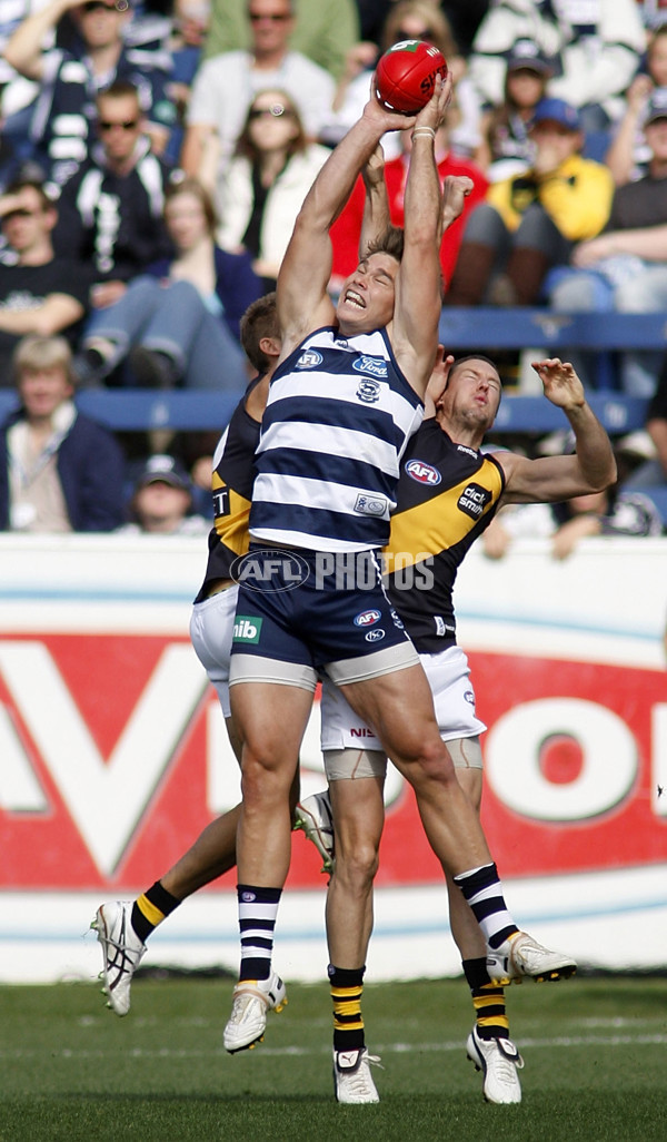 AFL 2010 Rd 06 - Geelong v Richmond - 205659