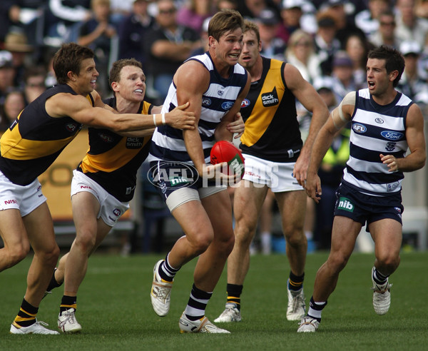 AFL 2010 Rd 06 - Geelong v Richmond - 205676