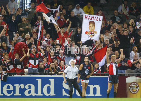 AFL 2002 Rd 1 - St Kilda v Carlton - 135339