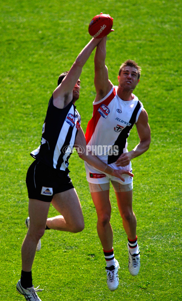 AFL 2010 Toyota Grand Final Replay - Collingwood v St Kilda - 219495