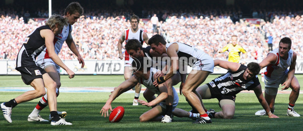 AFL 2010 Toyota Grand Final Replay - Collingwood v St Kilda - 219485