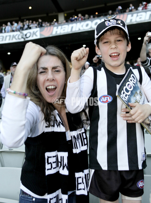 AFL 2010 Toyota Grand Final Replay Fans - Collingwood v St Kilda - 219921