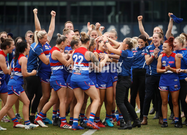 AFLW 2018 Grand Final - Western Bulldogs v Brisbane - 576007