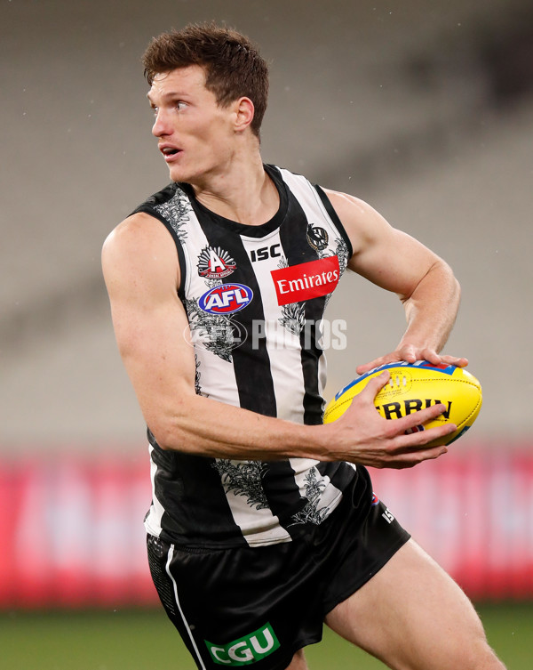 AFL 2020 Round 05 - Collingwood v Essendon - 758877