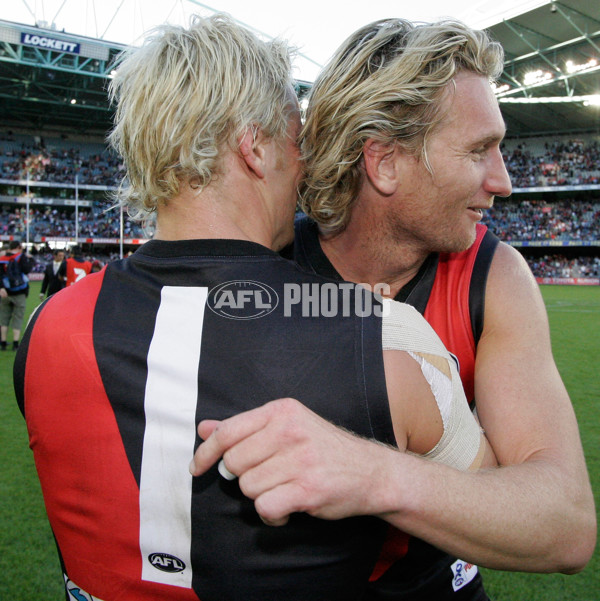 AFL Round 2 - Essendon v Fremantle - 4196