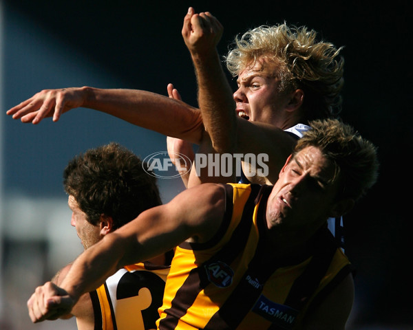 AFL Round 4 - Hawthorn v Geelong - 5201