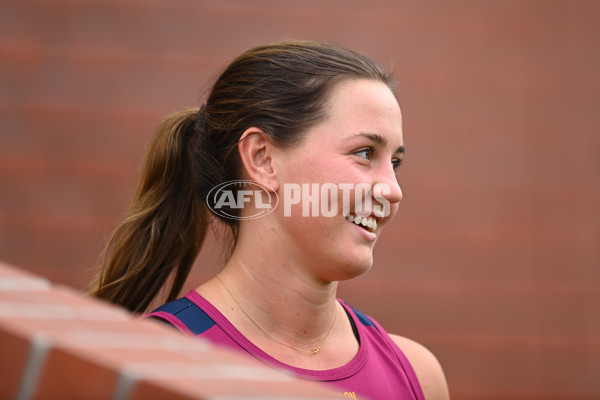 AFLW 2022 S7 Training - Brisbane Lions 241122 - A-779397