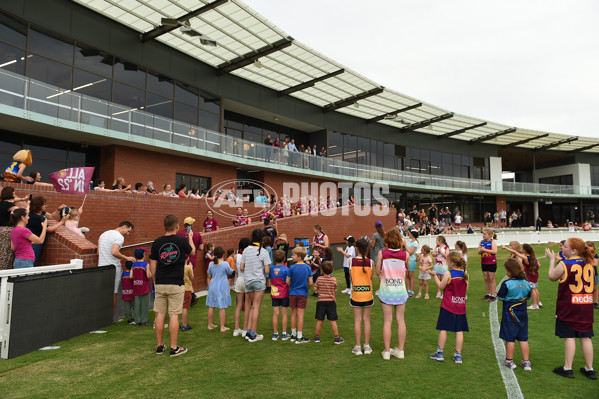 AFLW 2022 S7 Training - Brisbane Lions 241122 - A-781346