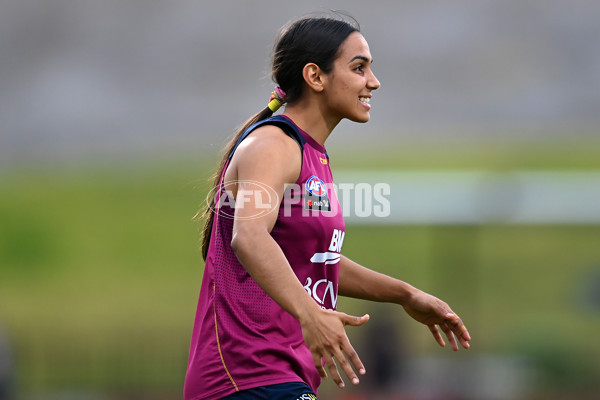 AFLW 2022 S7 Training - Brisbane Lions 241122 - A-781388