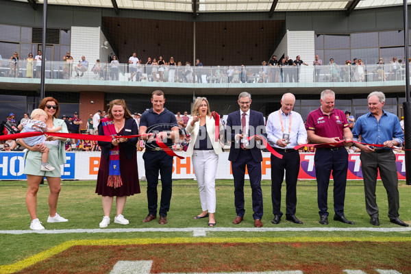 AFLW 2022 S7 Grand Final - Brisbane v Melbourne - A-785258