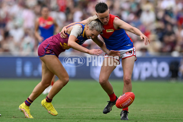 AFLW 2022 S7 Grand Final - Brisbane v Melbourne - A-789950