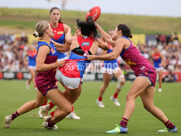 AFLW 2022 S7 Grand Final - Brisbane v Melbourne - A-796565