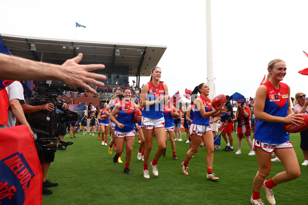 AFLW 2022 S7 Grand Final - Brisbane v Melbourne - A-798542