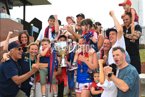 AFLW 2022 S7 Grand Final - Brisbane v Melbourne - A-798557