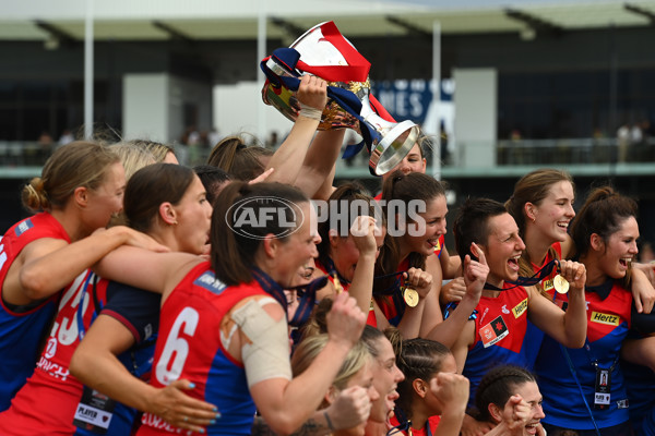 AFLW 2022 S7 Grand Final - Brisbane v Melbourne - A-798563