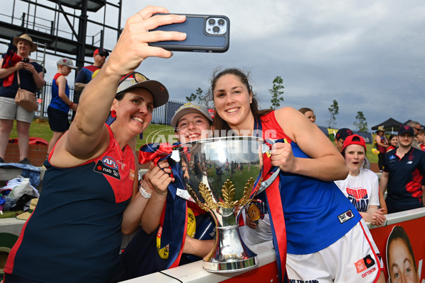 AFLW 2022 S7 Grand Final - Brisbane v Melbourne - A-799335