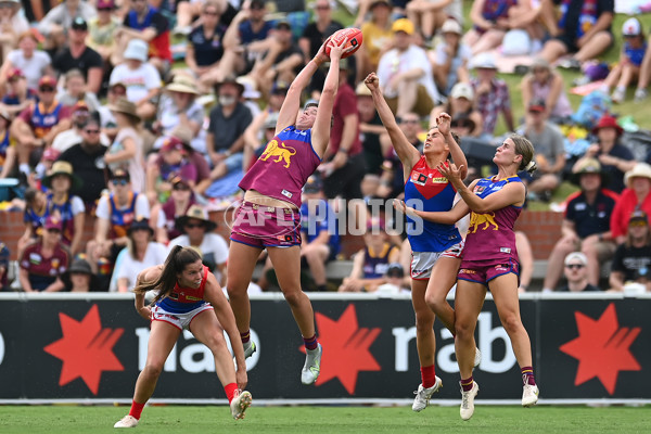 AFLW 2022 S7 Grand Final - Brisbane v Melbourne - A-799371