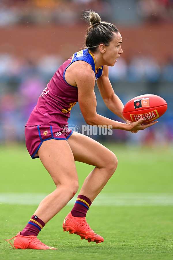 AFLW 2022 S7 Grand Final - Brisbane v Melbourne - A-800939