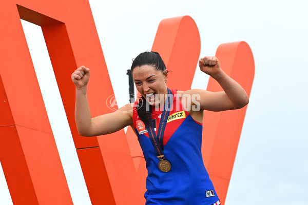 AFLW 2022 S7 Grand Final - Brisbane v Melbourne - A-802469