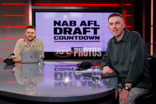 AFL 2022 Media - NAB AFL Draft Countdown - A-805175