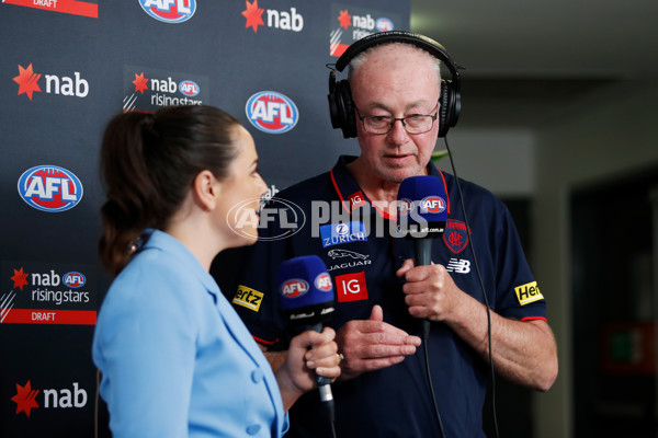 AFL 2022 Media - NAB AFL Draft - A-821716