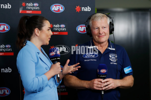 AFL 2022 Media - NAB AFL Draft - A-823666