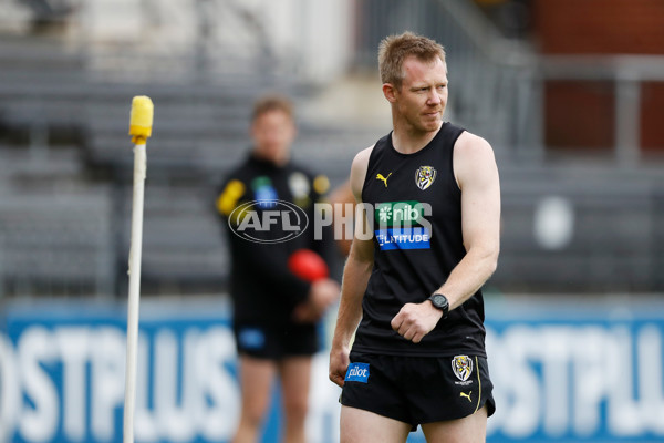 AFL 2022 Training - Richmond 051222 - A-823691