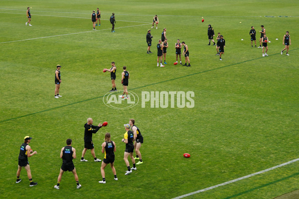 AFL 2022 Training - Richmond 051222 - A-823693