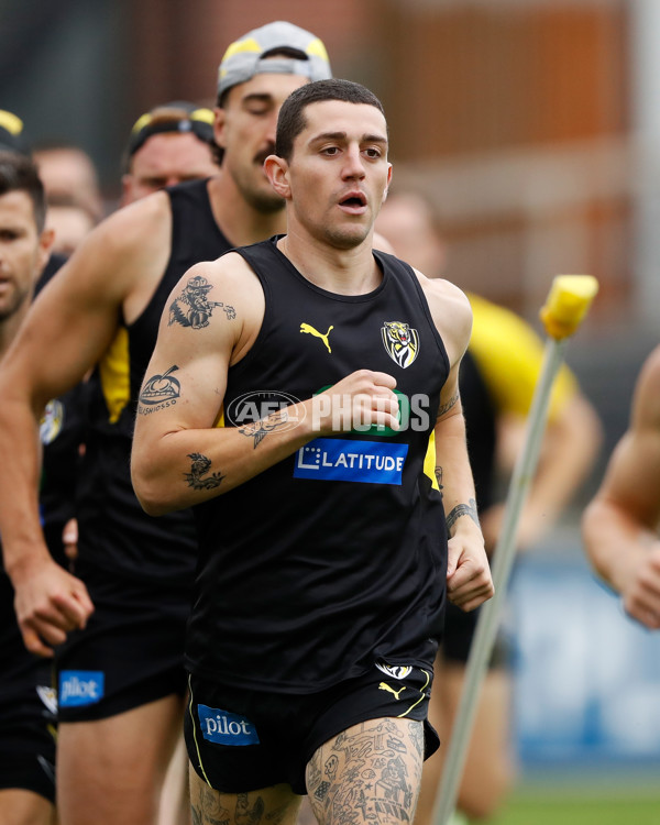 AFL 2022 Training - Richmond 051222 - A-823696