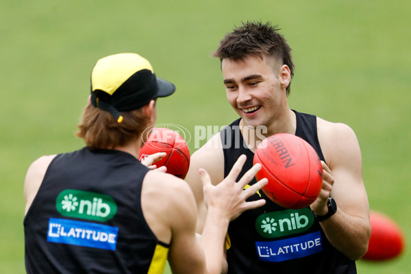 AFL 2022 Training - Richmond 051222 - A-824273