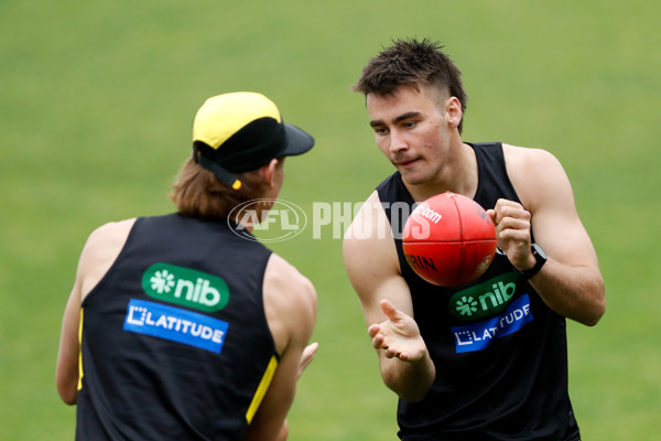 AFL 2022 Training - Richmond 051222 - A-824276