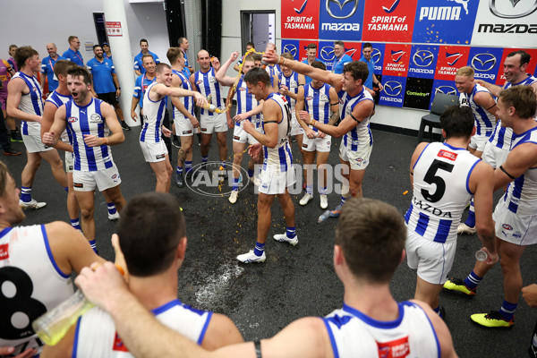 AFL Rd 2 - Fremantle v North Melbourne - A-993460