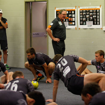 AFL 2012 Rd 01 - GWS Giants v Sydney